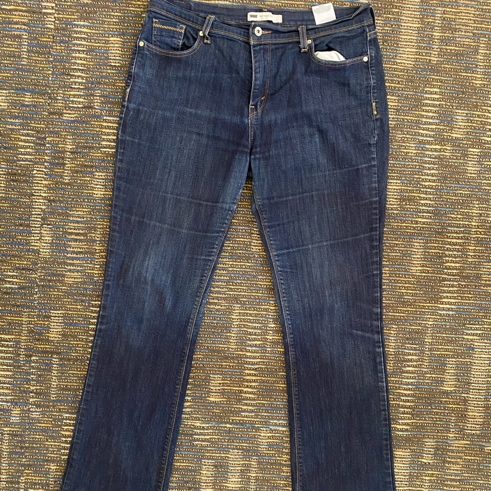 Men’s Levi jeans - Picture 8 of 8
